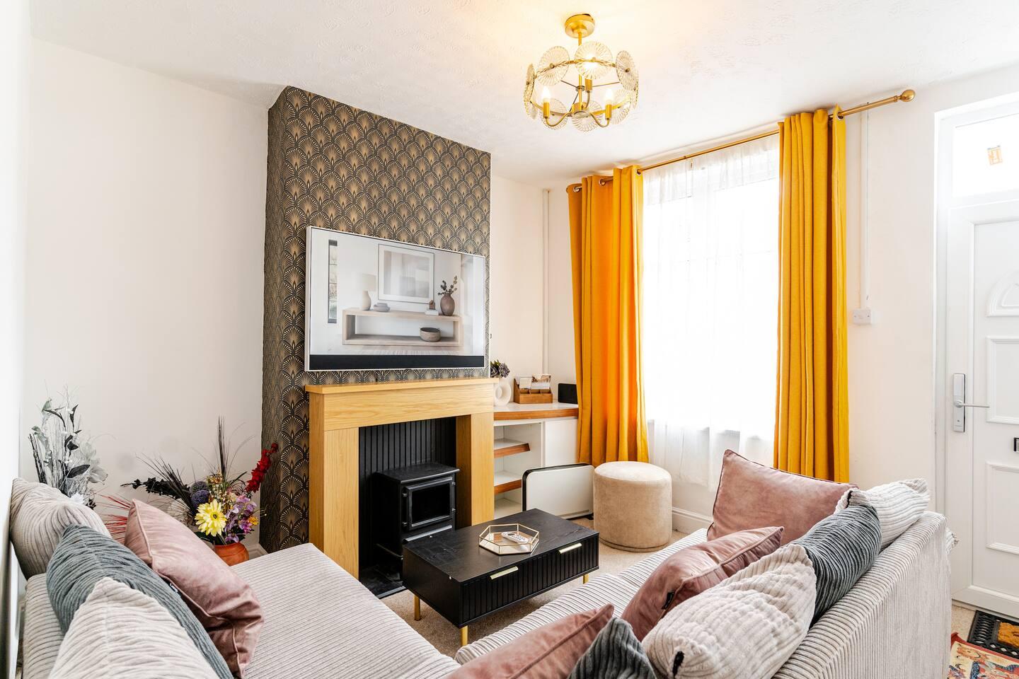 Bentley Bridge 3 BedRooms House-Short or Long stay