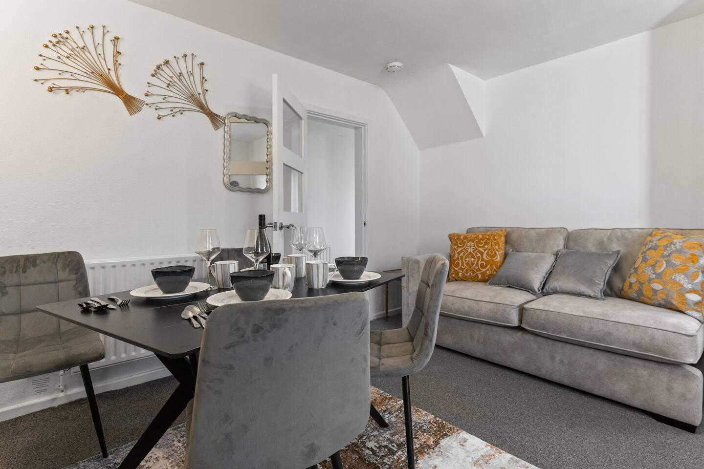 Cozy 3 BedRoom House Walsall