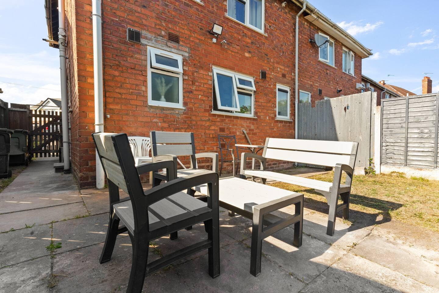 Cozy 3 BedRoom House Walsall6